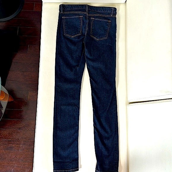 Banana Republic Dark Skinny Long Jeans! - Picture 4 of 5